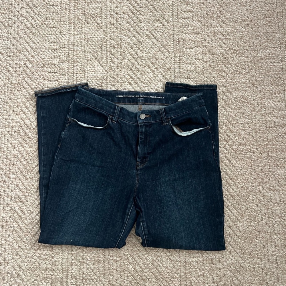 Chicos Perfect Stretch Girlfriend Slim Leg Ankle Jeans Dark Wash Size 1 Womens